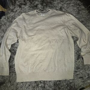 GAP Men’s Crewneck Sweater in Light Beige